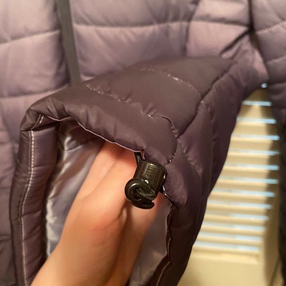 ❗️SOLD❗️New Balance Hooded Puffer Jacket - Picture 9 of 10